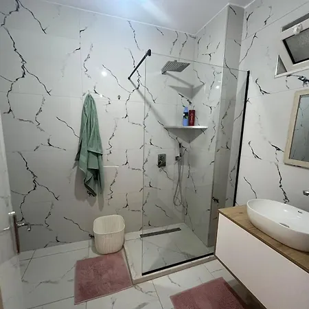 Guest House Durres * Durrës