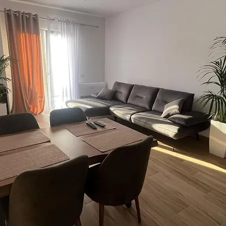 아파트 Guest House Durres Durrës